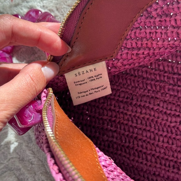 Sézane clutch, Fuchsia raffia - Picture 6 of 7